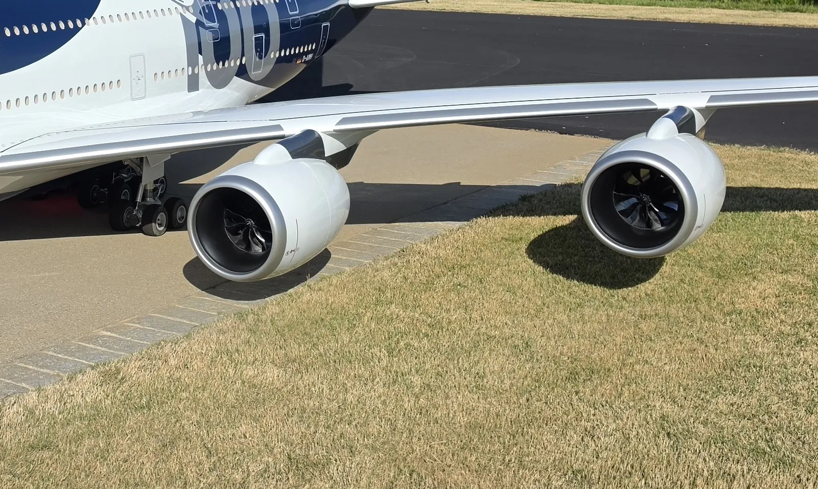 Airbus A380 model — axis geometry, clash model