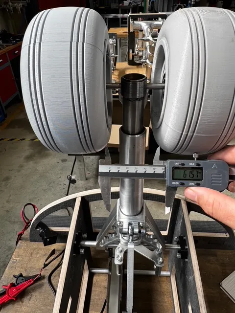 Project A380 – Scale landing gear — landing gear 14