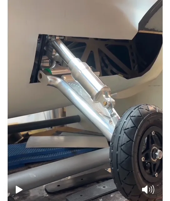 Project Piaggio P180 – Custom Airframe & CNC Gear — landing gear 2