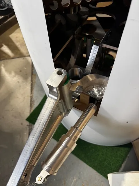 Project Piaggio P180 – Custom Airframe & CNC Gear — landing gear 3