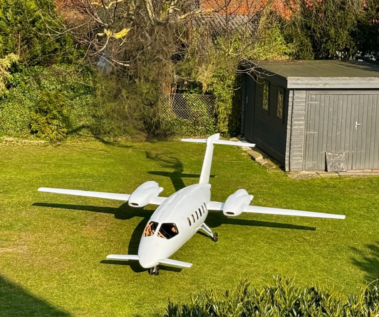 Project Piaggio P180 – Custom Airframe & CNC Gear — aircraft model 2